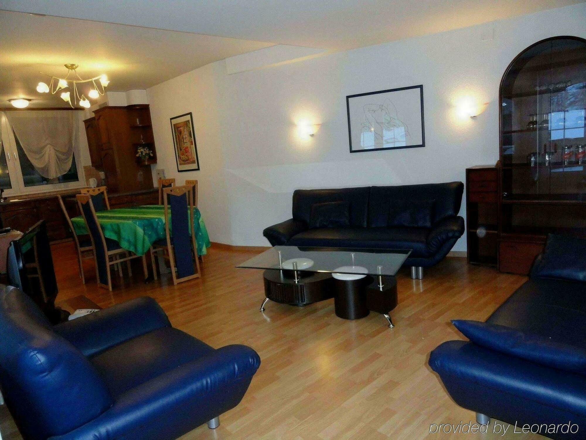 Artist Apartments & Hotel Garni เซอร์แมท ร้านอาหาร รูปภาพ
